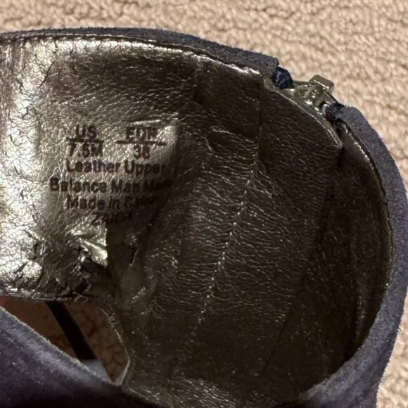 Sam Edelman - "Zaida" Platform Zipper Pump/Heel - Blue, Size 7.5 - Picture 9 of 9